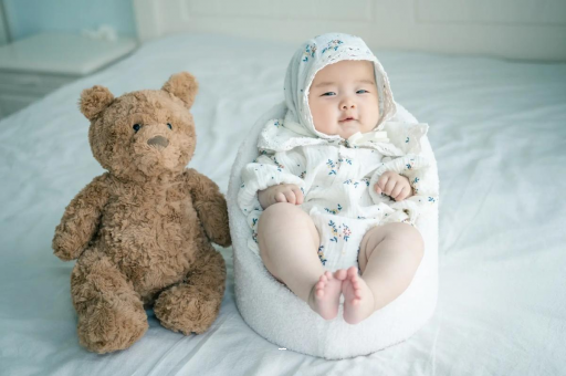 商水宝宝大便红色